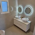 빌라 Iliopetra Luxury Homes - Dilisos *