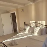 빌라 Iliopetra Luxury Homes - Dilisos Vathirrevma
