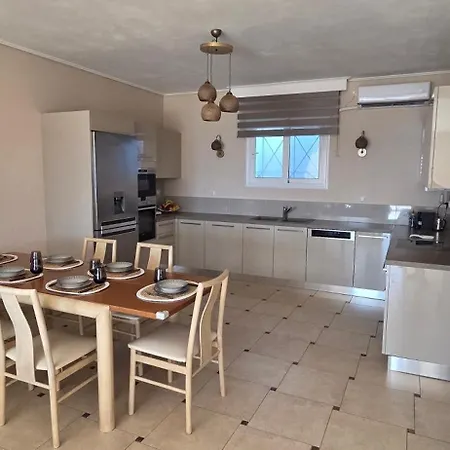 别墅 Iliopetra Luxury Homes - Dilisos *