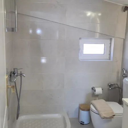 别墅 Iliopetra Luxury Homes - Dilisos *