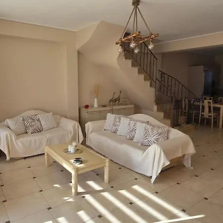 Iliopetra Luxury Homes - Dilisos * Vathirrevma