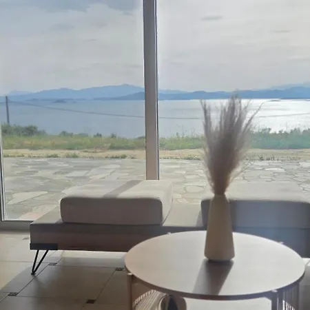 Iliopetra Luxury Homes - Dilisos Vathirrevma