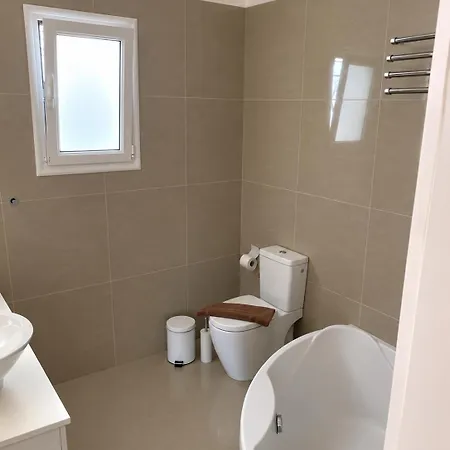 Iliopetra Luxury Homes - Dilisos * Vathirrevma